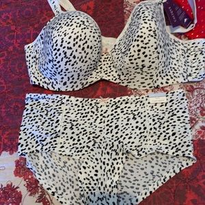 Cacique bar and boy shorts set